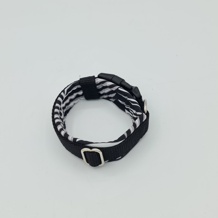 Set Black & White